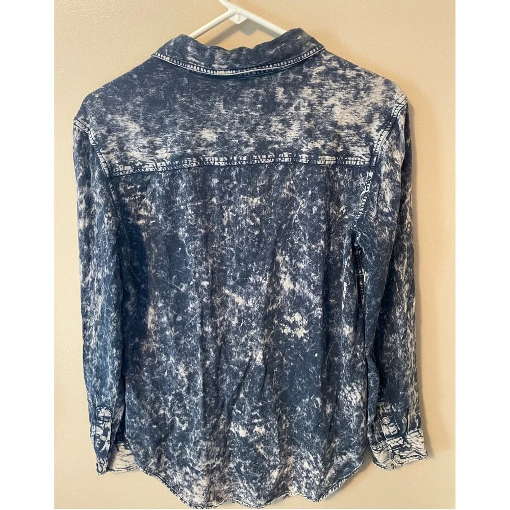 ByCorpus Womens Acid Wash Blue Denim Button Down Shirt Long Sleeve Small Western
